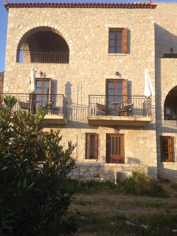 Las - Giannakakoy Traditional Stone Houses Neo Oitilo Exterior foto
