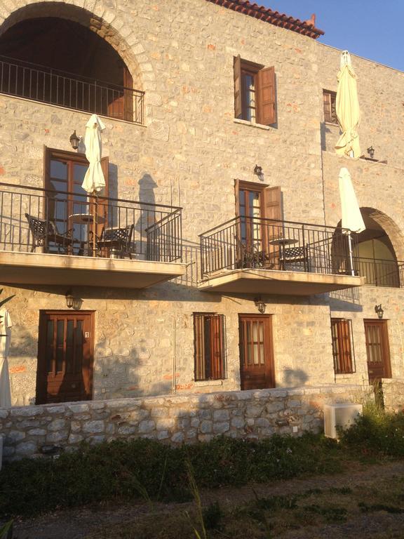 Las - Giannakakoy Traditional Stone Houses Neo Oitilo Exterior foto