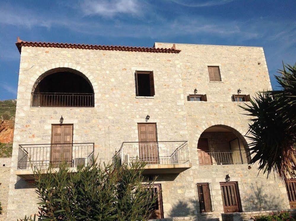 Las - Giannakakoy Traditional Stone Houses Neo Oitilo Exterior foto